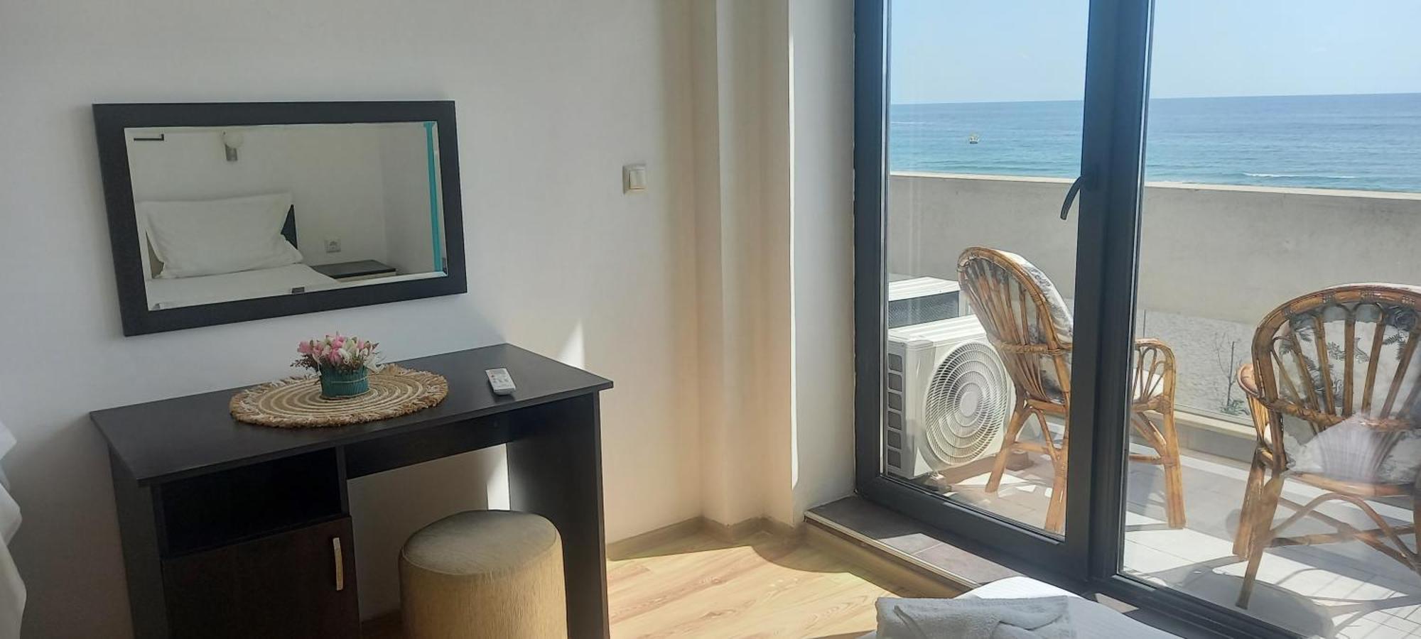 Azur Apartments Sozopol Exterior foto
