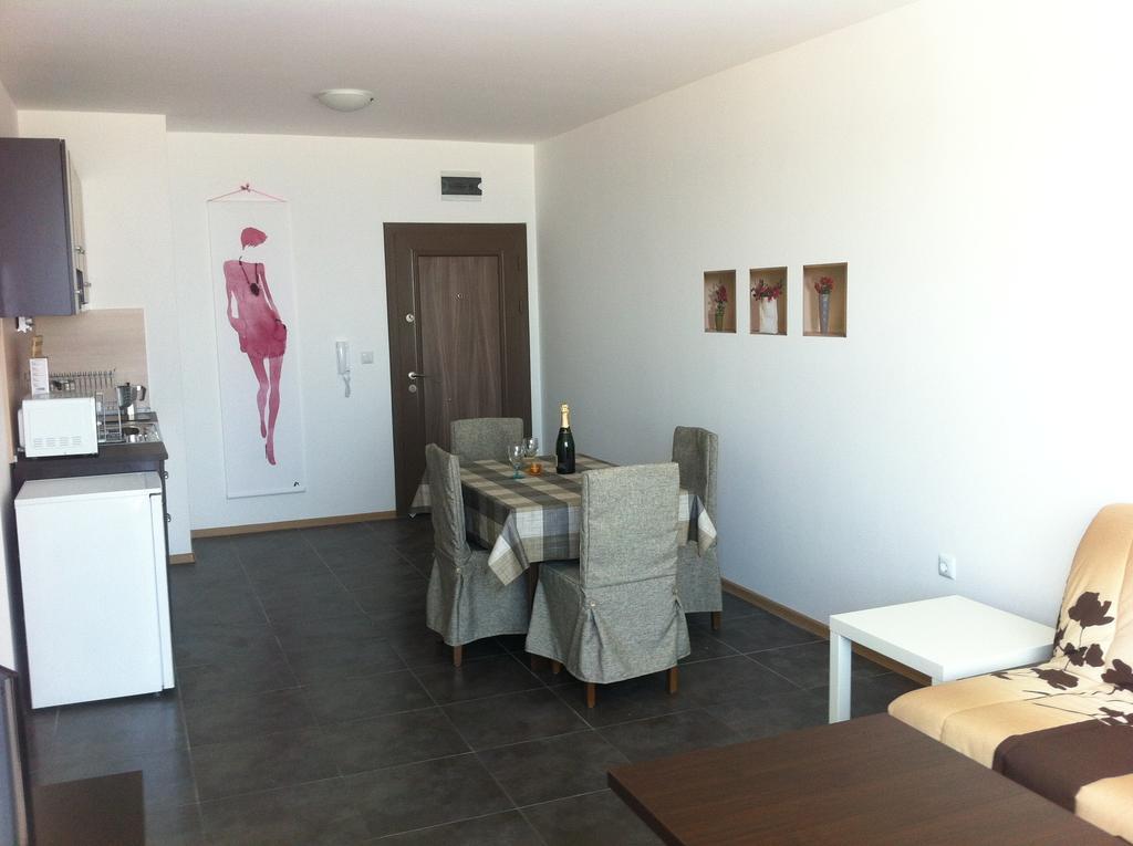 Azur Apartments Sozopol Exterior foto
